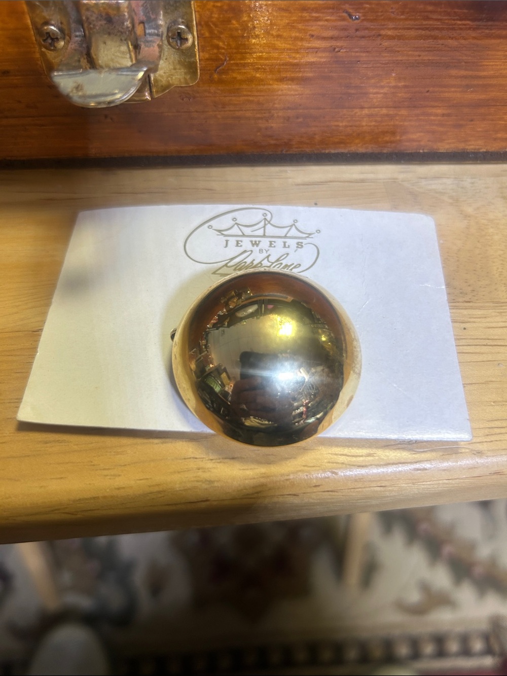 Park Lane Shiny Gold Dome Accent Knob